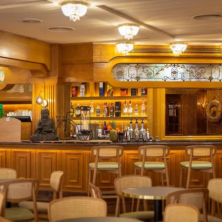 酒店 阿麦卡h顶级酒店 4*